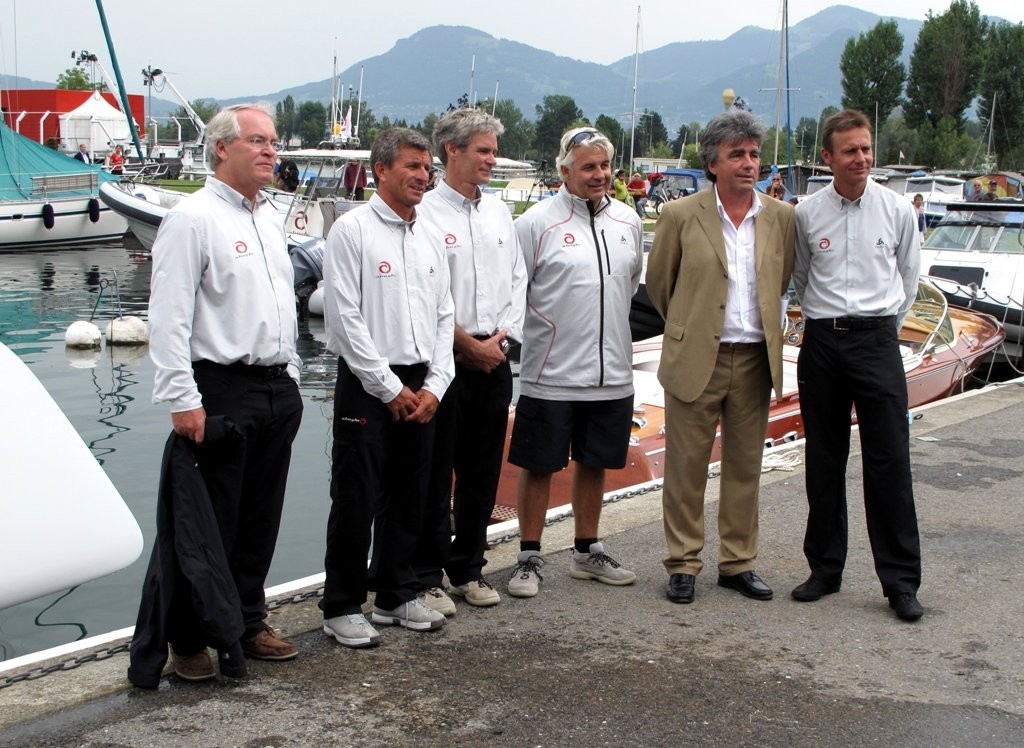 Alinghi team from left  Rolf Vrolijk, Murray Jones, Grant Simmer, Brad, Butterworth, Patrick Aebischer from the EPFL and Ernesto Bertarelli © Sail-World (JPJ) www.sail-world.com